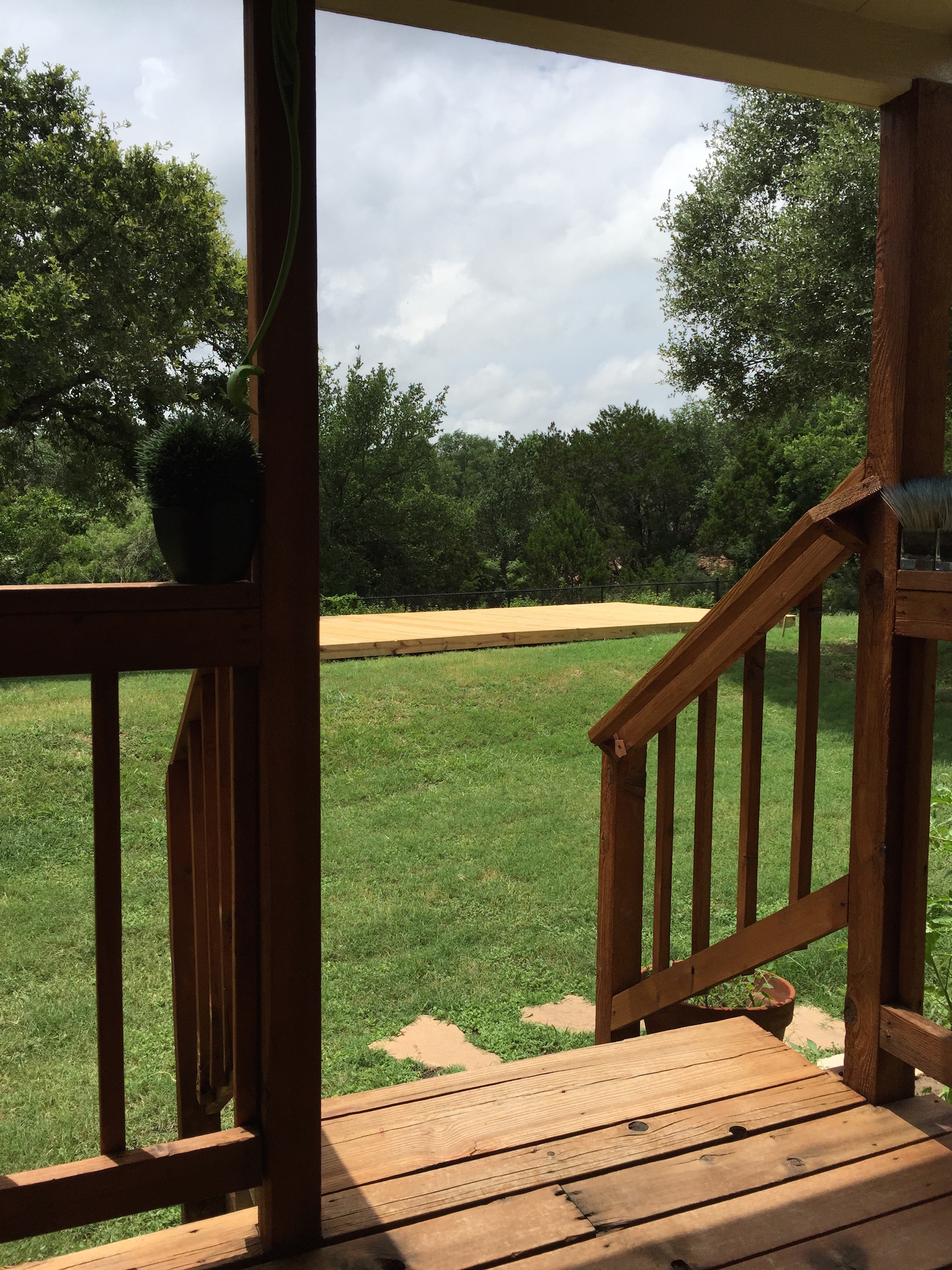 https://www.grassworksaustin.com/wp-content/uploads/2022/07/Grass-Works-Lawn-Care-Austin-Steiner-Ranch.jpg