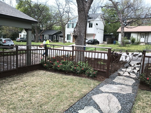 https://www.grassworksaustin.com/wp-content/uploads/2023/03/PHOTO-2023-03-17-14-38-41.jpg